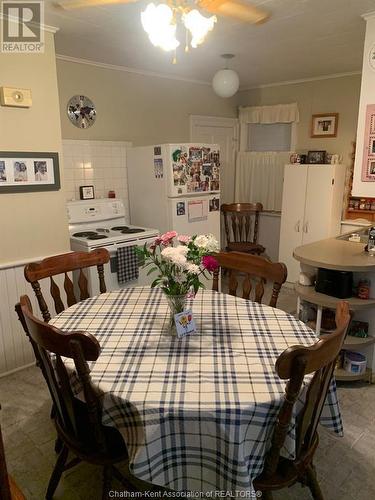 55 Stanley Avenue, Chatham, ON - Indoor Photo Showing Dining Room