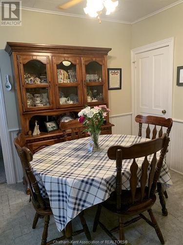 55 Stanley Avenue, Chatham, ON - Indoor Photo Showing Dining Room