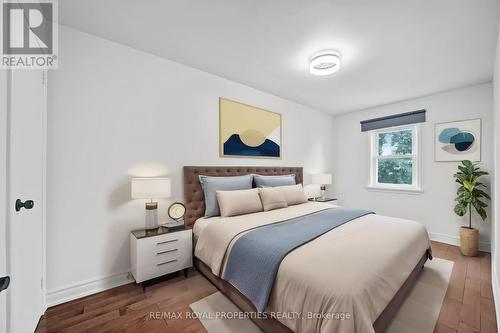 22 Rupert Street, Toronto (Clairlea-Birchmount), ON - Indoor Photo Showing Bedroom