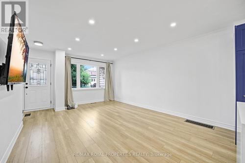 22 Rupert Street, Toronto (Clairlea-Birchmount), ON - Indoor Photo Showing Other Room