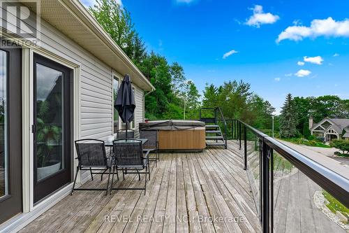 10 Valleycrest Drive, Oro-Medonte, ON - Outdoor With Exterior