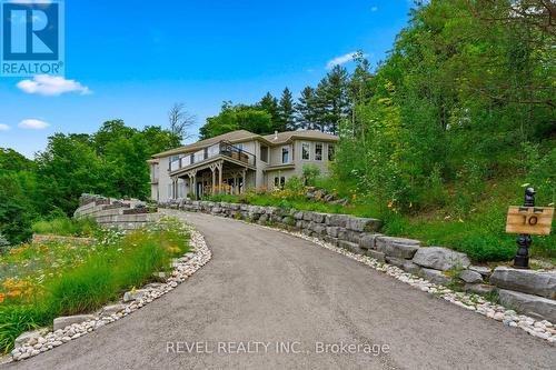 10 Valleycrest Drive, Oro-Medonte, ON - Outdoor