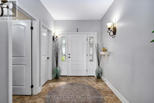 10 Valleycrest Drive, Oro-Medonte, ON - Indoor Photo Showing Other Room