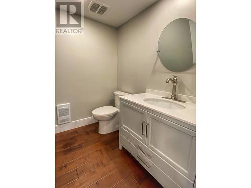 1 1034 W 1St Avenue, Prince Rupert, BC - Indoor Photo Showing Bathroom