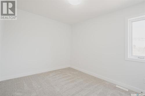 423 L Avenue S, Saskatoon, SK - Indoor Photo Showing Other Room