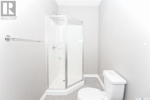 1361 Kent Street, Regina, SK - Indoor Photo Showing Bathroom