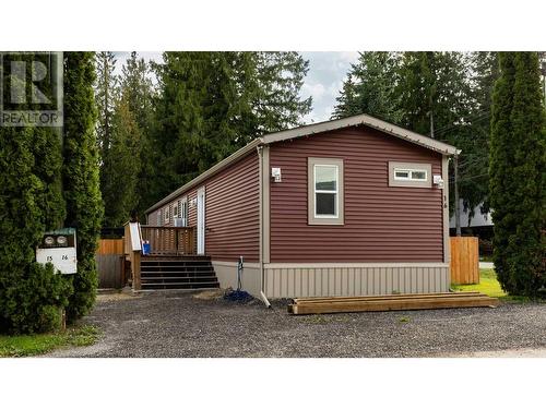 978 Lundell Road, Revelstoke, BC - Outdoor