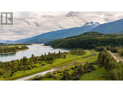 978 Lundell Road, Revelstoke, BC - Outdoor With Body Of Water With View