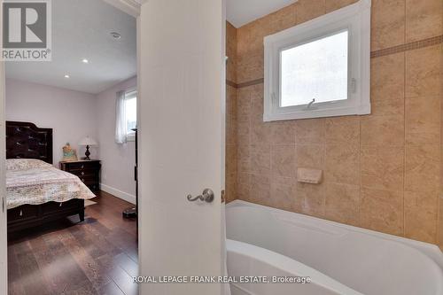 12 Glenabbey Drive, Clarington (Courtice), ON - Indoor Photo Showing Bathroom