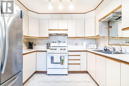 122 Victoria Avenue, Brock (Beaverton), ON - Indoor Photo Showing Kitchen With Double Sink