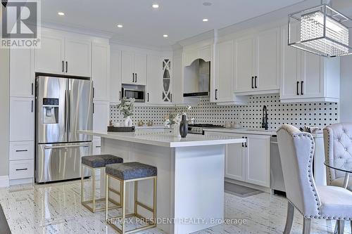 58 Curran Road, Hamilton (Ancaster), ON - Indoor Photo Showing Kitchen With Upgraded Kitchen