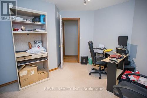 23 Garner'S Lane, Brantford, ON - Indoor Photo Showing Office