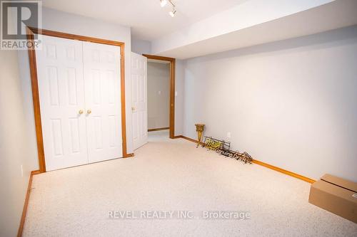 23 Garner'S Lane, Brantford, ON - Indoor Photo Showing Other Room