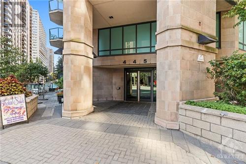 445 Laurier Avenue Unit#303, Ottawa, ON - Outdoor With Balcony