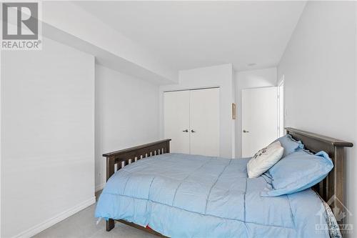 445 Laurier Avenue Unit#303, Ottawa, ON - Indoor Photo Showing Bedroom