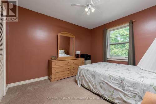 17 Hewson Crescent, Halton Hills, ON - Indoor Photo Showing Bedroom