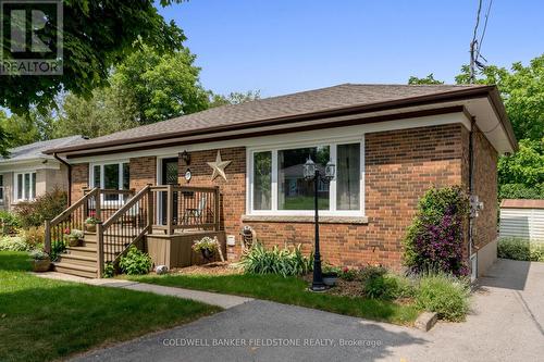 17 Hewson Crescent, Halton Hills, ON - Outdoor