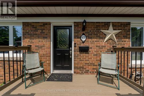 17 Hewson Crescent, Halton Hills, ON - Outdoor With Exterior