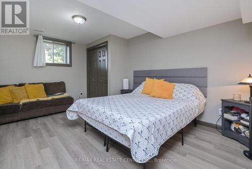 130 Wellington Street, Shelburne, ON - Indoor Photo Showing Bedroom