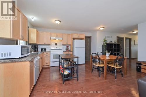 130 Wellington Street, Shelburne, ON - Indoor Photo Showing Kitchen