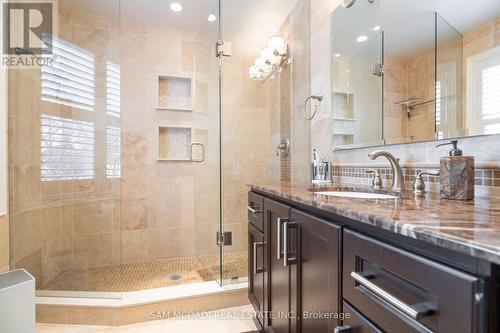 6127 Cheega Court, Mississauga (Meadowvale), ON - Indoor Photo Showing Bathroom