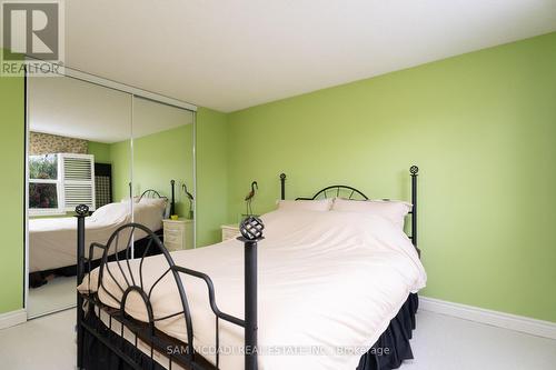 6127 Cheega Court, Mississauga (Meadowvale), ON - Indoor Photo Showing Bedroom