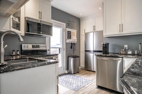 6 Peter Street, Hamilton, ON - Indoor Photo Showing Kitchen With Double Sink