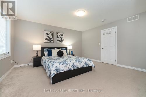 56 Honey Street, Cambridge, ON - Indoor Photo Showing Bedroom