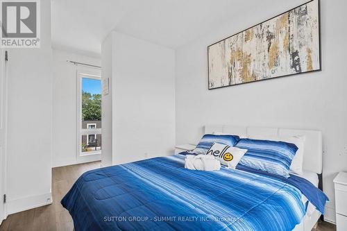 311 - 6065 Mcleod Road, Niagara Falls, ON - Indoor Photo Showing Bedroom