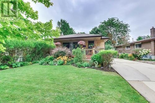 7 Oregon Road, London, ON - Outdoor