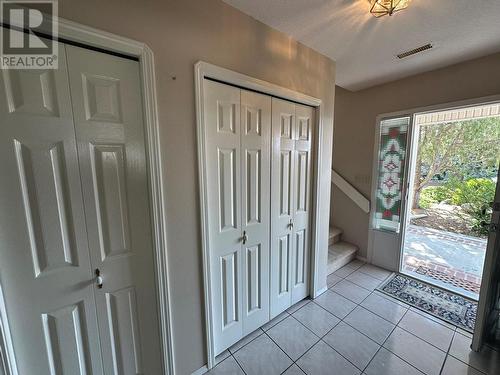 4405 Crystal Drive, Vernon, BC - Indoor Photo Showing Other Room