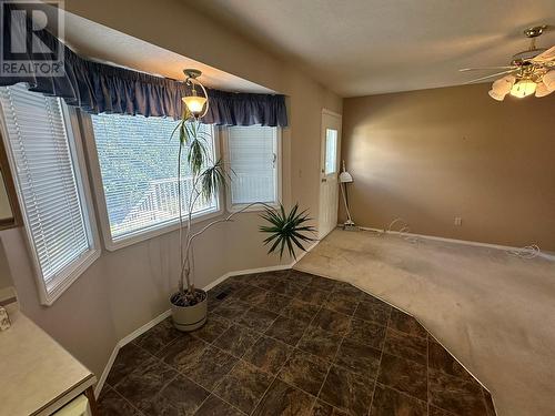 4405 Crystal Drive, Vernon, BC - Indoor Photo Showing Other Room