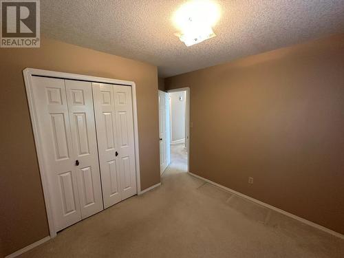 4405 Crystal Drive, Vernon, BC - Indoor Photo Showing Other Room