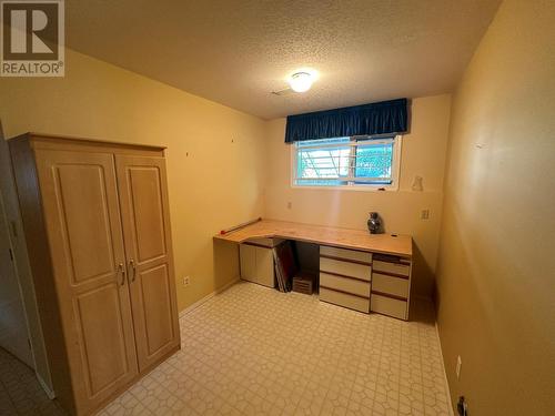 4405 Crystal Drive, Vernon, BC - Indoor Photo Showing Other Room