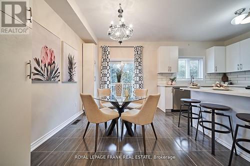 1202 Peelar Crescent, Innisfil (Lefroy), ON - Indoor Photo Showing Dining Room