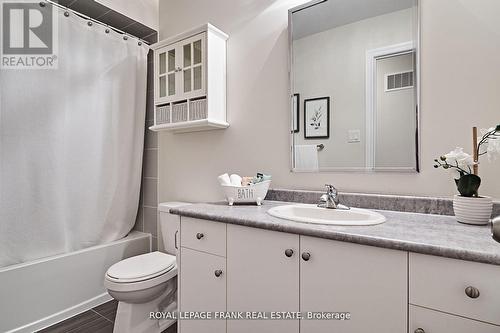 1202 Peelar Crescent, Innisfil (Lefroy), ON - Indoor Photo Showing Bathroom