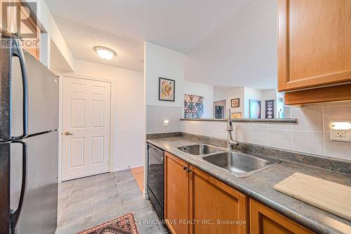 802 - 710 Humberwood Boulevard, Toronto (West Humber-Clairville), ON - Indoor Photo Showing Kitchen With Double Sink