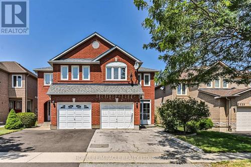 3943 Nightshade Lane, Mississauga (Lisgar), ON - Outdoor With Facade