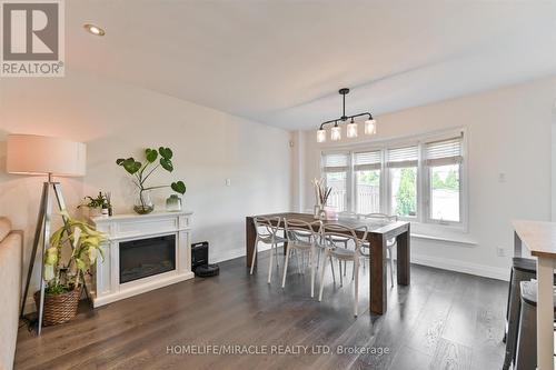 3943 Nightshade Lane, Mississauga (Lisgar), ON - Indoor With Fireplace