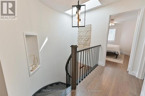 3943 Nightshade Lane, Mississauga, ON - Indoor Photo Showing Bathroom