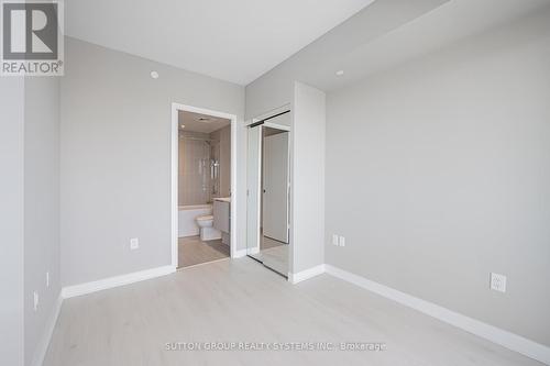 1407 - 3900 Confederation Parkway, Mississauga, ON - Indoor Photo Showing Other Room