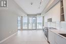 1407 - 3900 Confederation Parkway, Mississauga, ON  - Indoor Photo Showing Kitchen 