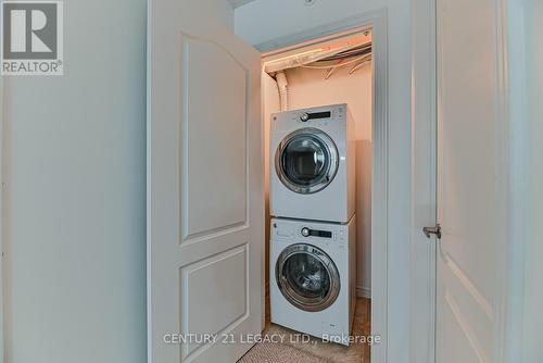 214 - 1460 Main Street E, Milton (Dempsey), ON - Indoor Photo Showing Laundry Room