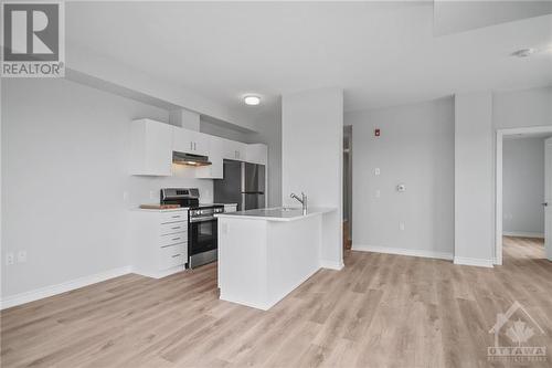 1350 Hemlock Road Unit#515, Ottawa, ON - Indoor Photo Showing Kitchen