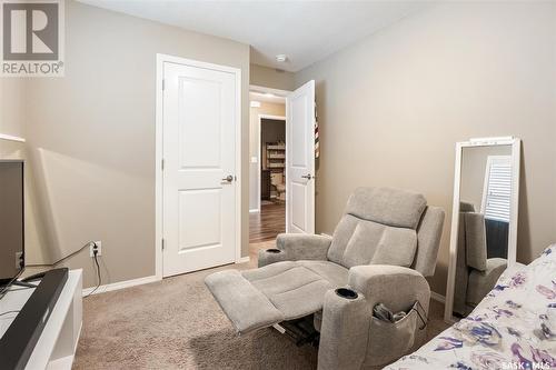 217 100 Chaparral Boulevard, Martensville, SK - Indoor Photo Showing Bedroom