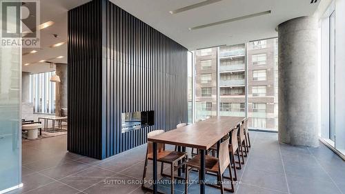 1406 - 15 Grenville Street, Toronto (Bay Street Corridor), ON - Indoor