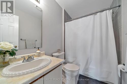 26 Harvest Moon Drive, Toronto (Rouge), ON - Indoor Photo Showing Bathroom