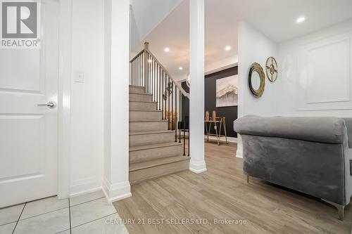 50 Alaskan Heights, Barrie, ON - Indoor Photo Showing Other Room