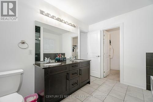 50 Alaskan Heights, Barrie, ON - Indoor Photo Showing Bathroom