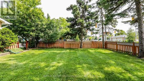 321 St Vincent Street, Barrie (Wellington), ON - Outdoor With Backyard